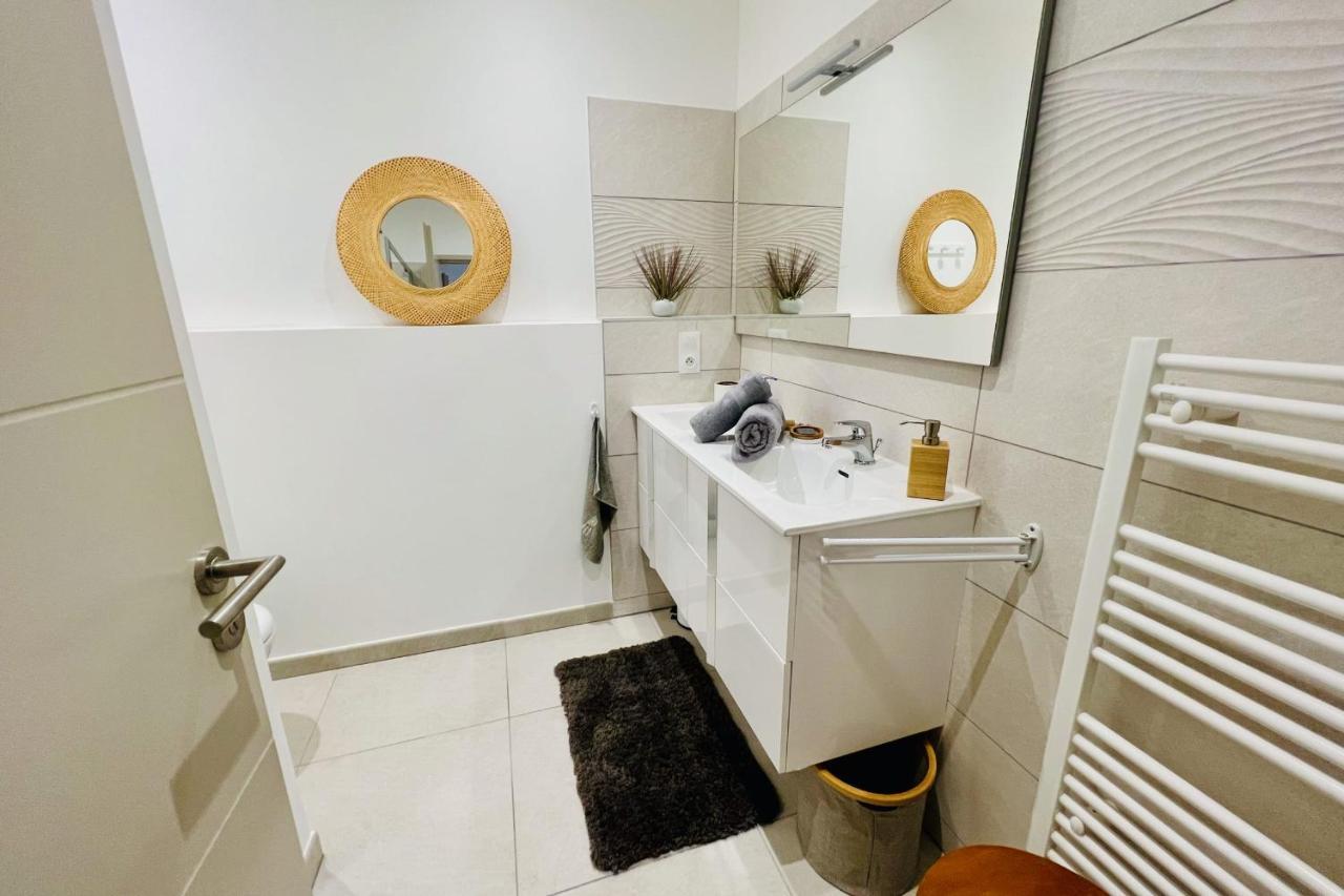Villa Marie 1 - Superbe Appartement Climatise 2 Chambres Vue Mer Le Grau-du-Roi Eksteriør bilde